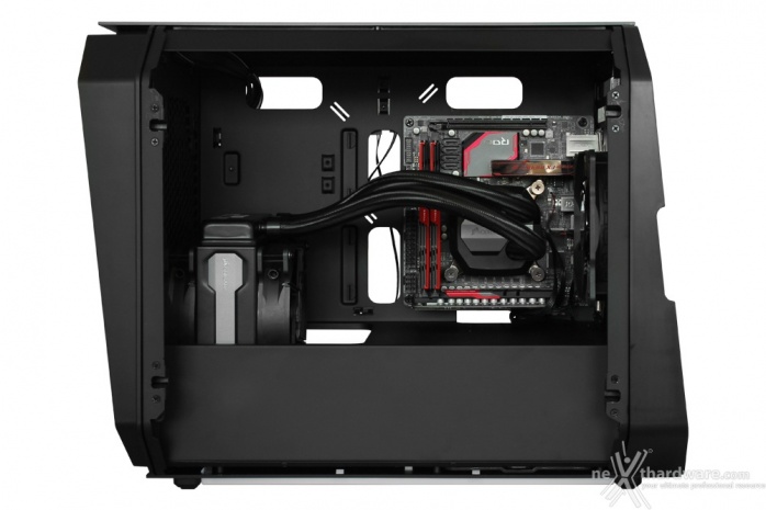 Antec Cube by Razer 5. Installazione componenti 2