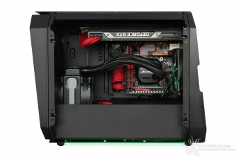 Antec Cube by Razer 5. Installazione componenti 7