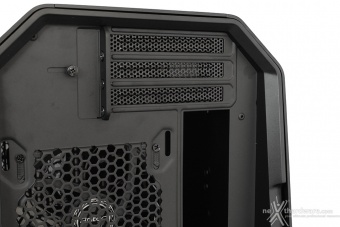 Antec Cube by Razer 2. Esterno 14