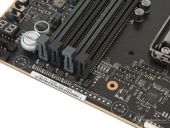 ASUS ROG MAXIMUS IX EXTREME 6. Caratteristiche peculiari 2
