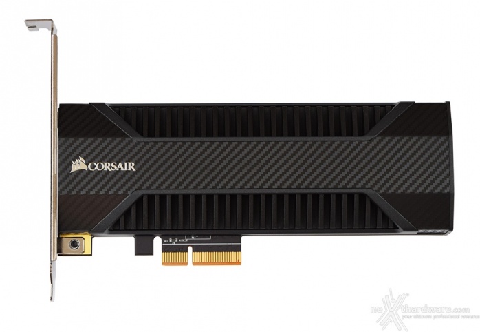 CORSAIR Neutron NX500 400GB 1. Visto da vicino 7