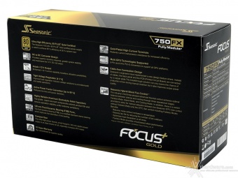 Seasonic FOCUS Plus 850W Platinum & 750W Gold 1. Packaging & Bundle 4