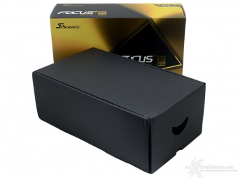 Seasonic FOCUS Plus 850W Platinum & 750W Gold 1. Packaging & Bundle 6