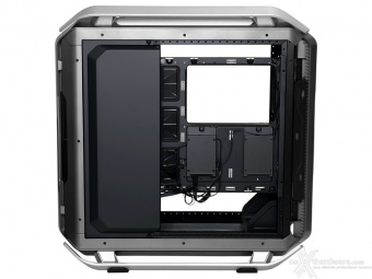 Cooler Master COSMOS C700P 4. Interno - Parte prima 3