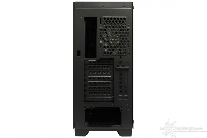 Antec P110 Luce 2. Esterno 13