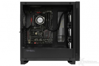 Antec P110 Luce 5. Installazione componenti 2