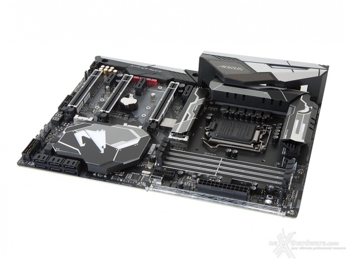 GIGABYTE Z370 AORUS Gaming 7 3. Vista da vicino 1