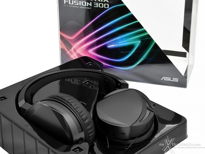 ASUS ROG STRIX Fusion 300 1. Unboxing 2