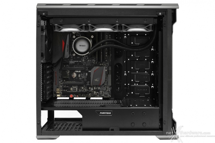 Phanteks Enthoo EVOLV ATX Tempered Glass 7. Installazione componenti 2