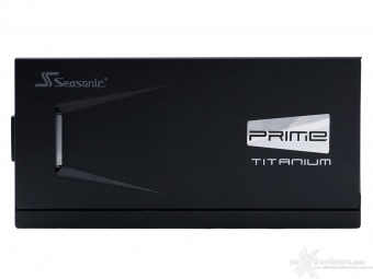 Seasonic PRIME Ultra 850 Titanium 2. Visto da vicino 3