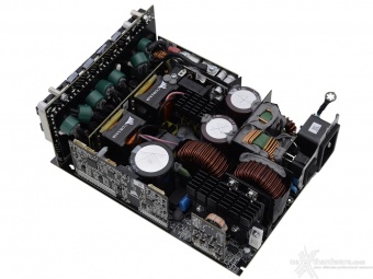 CORSAIR AX1600i 5. Componentistica & Layout - Parte prima 3