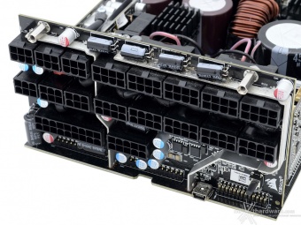 CORSAIR AX1600i 5. Componentistica & Layout - Parte prima 6