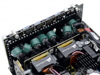 CORSAIR AX1600i 5. Componentistica & Layout - Parte prima 7