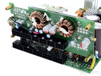 Seasonic PRIME 600 Titanium Fanless 4. Componentistica & Layout - Parte prima 5