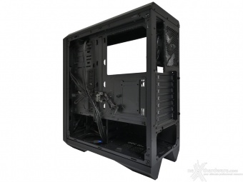BitFenix ENSO 3. Interno 7
