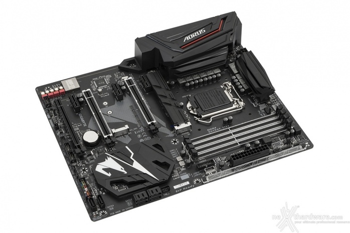 GIGABYTE Z370 AORUS ULTRA GAMING WIFI 3. Vista da vicino 1