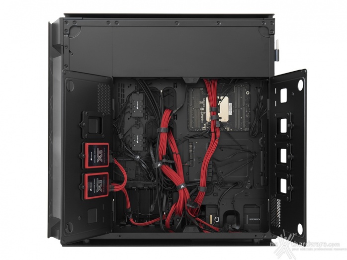 CORSAIR Obsidian 1000D 8. Installazione componenti 11