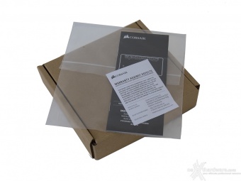CORSAIR Obsidian 1000D 1. Packaging & Bundle 8