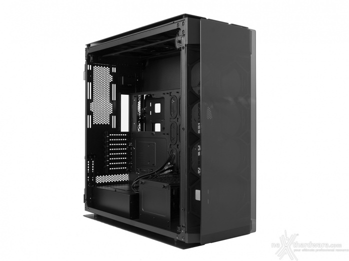 CORSAIR Obsidian 1000D 4. Interno 1