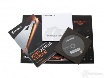 GIGABYTE X399 AORUS XTREME 2. Packaging & Bundle 6
