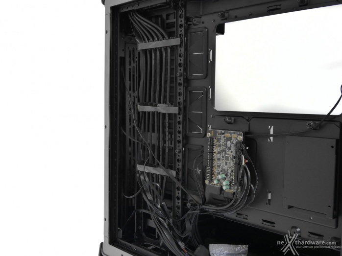 Cooler Master COSMOS C700M 5. Interno - Parte seconda 4