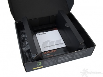 GIGABYTE Z390 AORUS MASTER 2. Packaging & Bundle 5