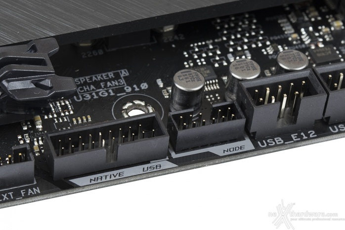 ASUS ROG MAXIMUS XI HERO (WI-FI) 5. Connettività 7