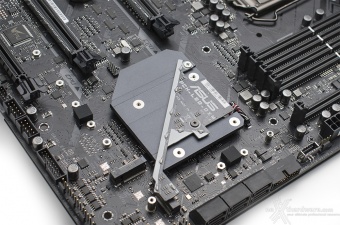 ASUS ROG MAXIMUS XI EXTREME 4. Vista da vicino - Parte seconda 3