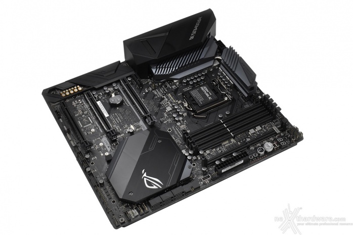 ASUS ROG MAXIMUS XI EXTREME 3. Vista da vicino 1