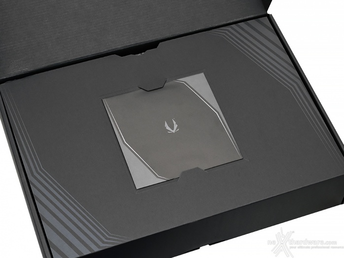 ZOTAC GeForce RTX 2080 Ti AMP Extreme 2. Packaging & Bundle 3