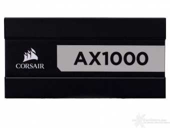 CORSAIR AX1000 Titanium 2. Visto da vicino 3