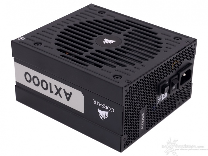 CORSAIR AX1000 Titanium 2. Visto da vicino 2