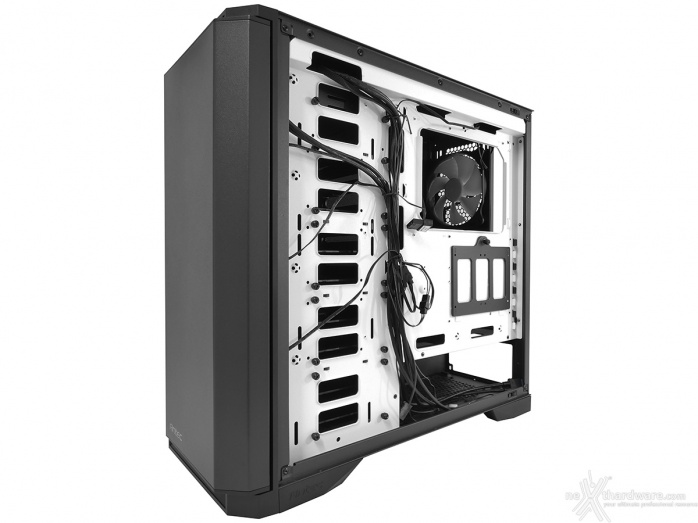 Antec P101 Silent 3. Interno 11