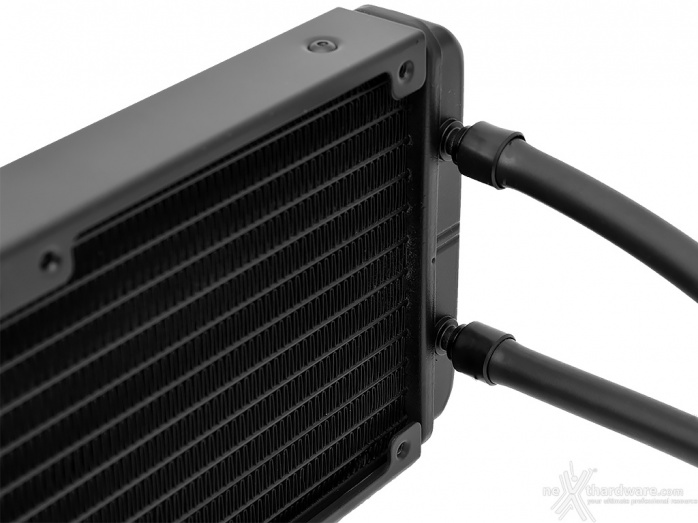 Thermaltake Water 3.0 360 ARGB Sync Edition 3. Visto da vicino - Parte seconda 3