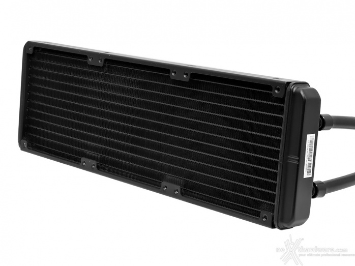 Thermaltake Water 3.0 360 ARGB Sync Edition 3. Visto da vicino - Parte seconda 1