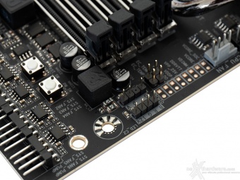 GIGABYTE X570 AORUS XTREME 5. Caratteristiche peculiari 23
