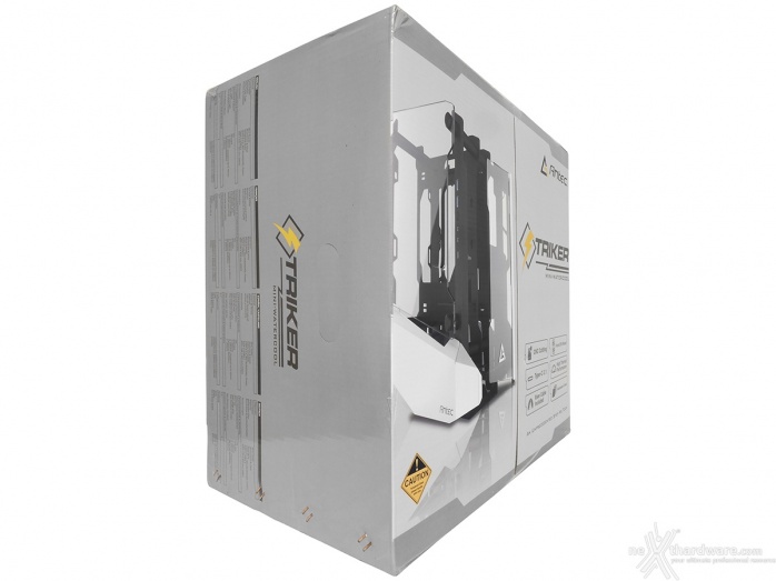 Antec Striker 1. Packaging & Bundle 2
