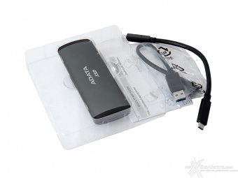 ADATA SE760 1. Packaging & Bundle 3