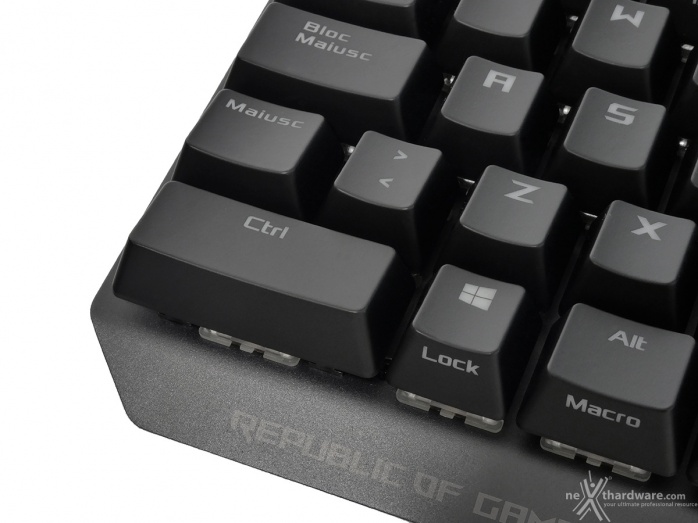 ASUS ROG Strix Scope TKL & Strix Impact II 2. ROG Strix Scope TKL - Vista da vicino 8