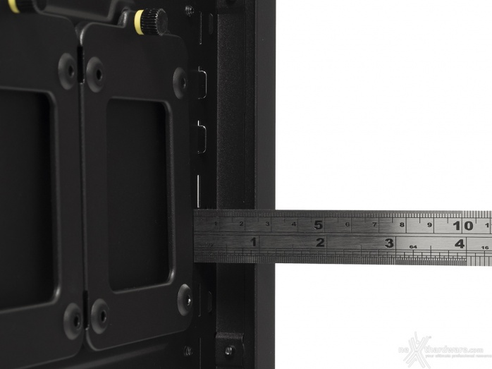 CORSAIR 4000D AIRFLOW 3. Interno 10
