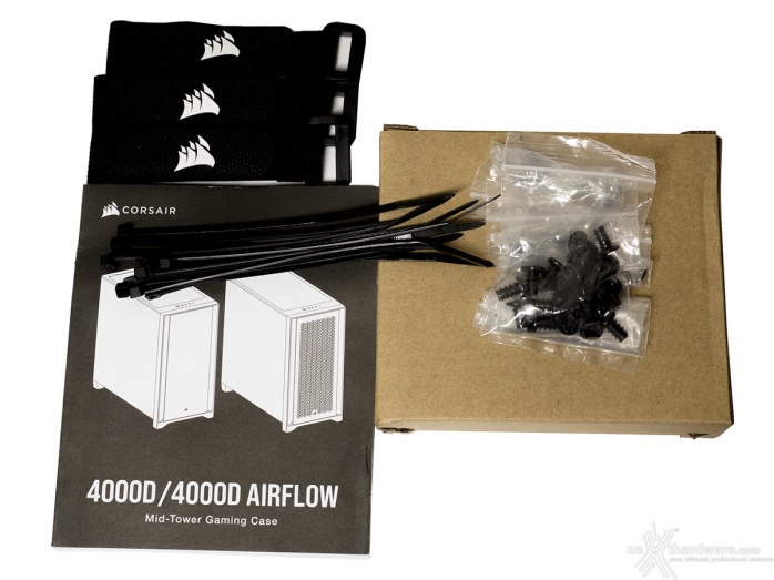 CORSAIR 4000D AIRFLOW 1. Packaging & Bundle 3