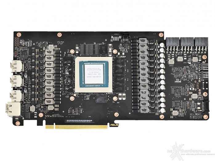 ASUS ROG STRIX GeForce RTX 3080 OC 6. Layout & PCB 1