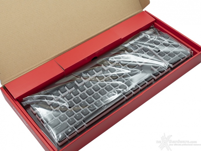 HyperX Alloy Elite 2 & Pulsefire Haste 1. Unboxing 3