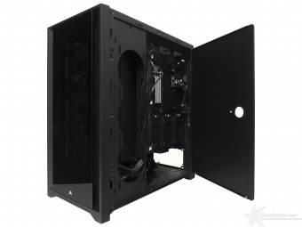 CORSAIR iCUE 5000X RGB 3. Interno 9