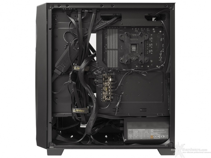 Antec DF700 Flux 5. Installazione componenti 4