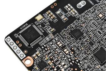 ZOTAC GeForce RTX 3080 Ti AMP Holo 4. Layout & PCB 10