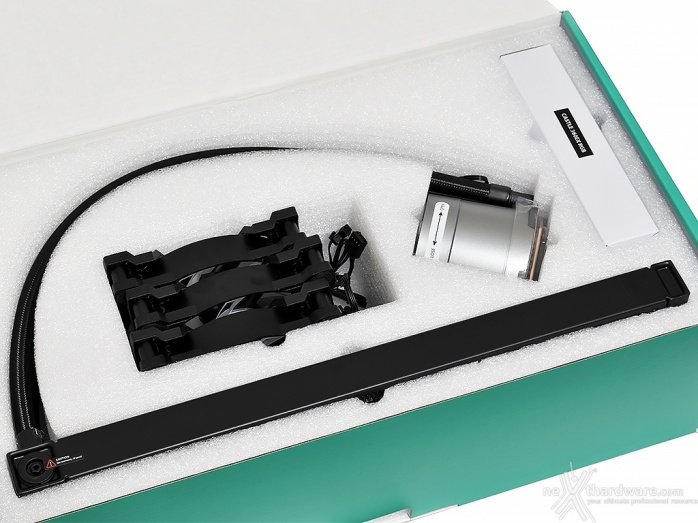 DEEPCOOL CASTLE 360EX RGB 1. Packaging & Bundle 3