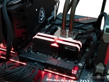 Thermaltake TOUGHRAM XG RGB 4600MHz C19 2. Software controllo illuminazione 9