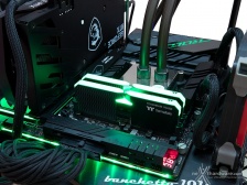 Thermaltake TOUGHRAM XG RGB 4600MHz C19 2. Software controllo illuminazione 10