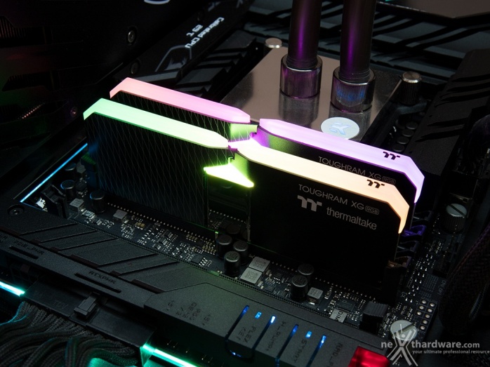 Thermaltake TOUGHRAM XG RGB 4600MHz C19 8. Overclock 1